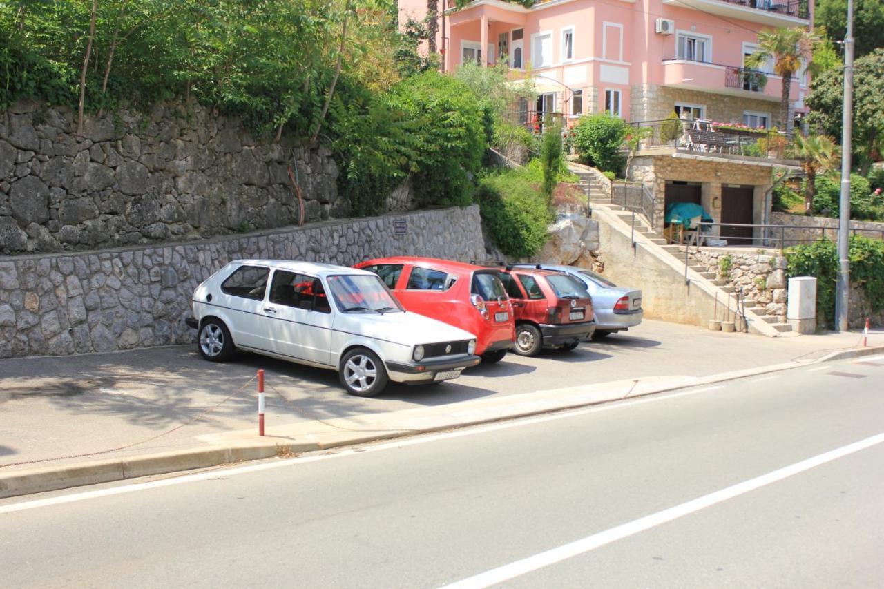 Apartments And Rooms By The Sea Medveja, Opatija - 2305 Lovran Bagian luar foto